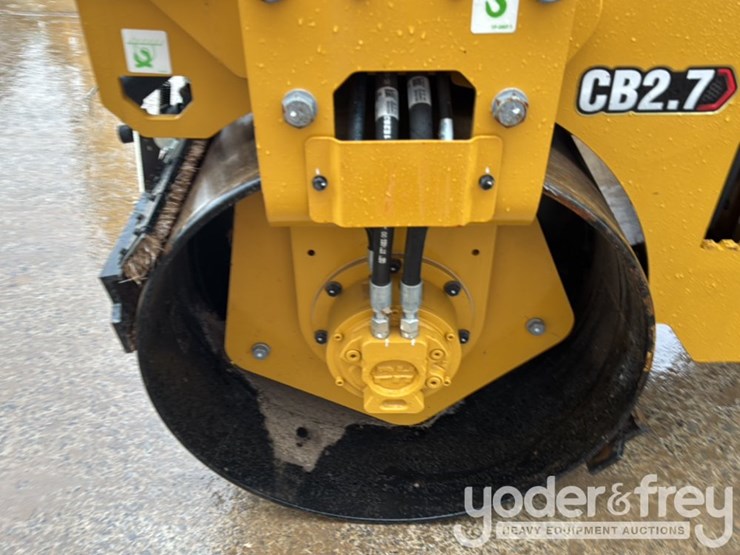 2024-caterpillar-cb2.7-image-14