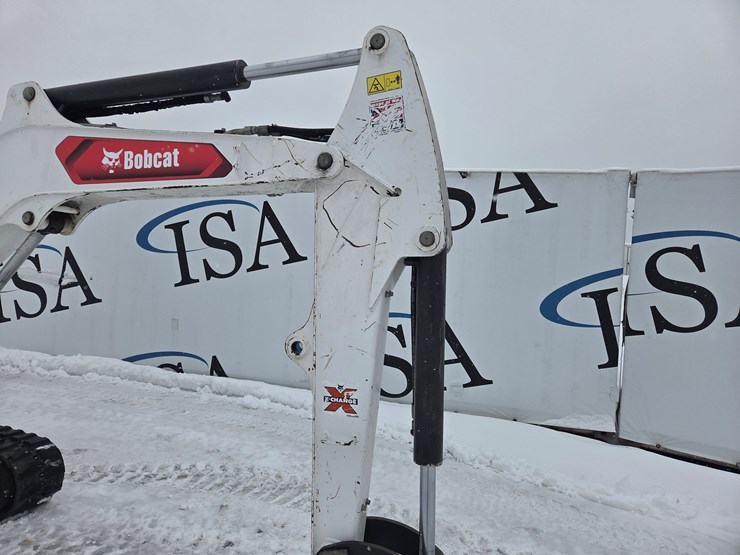 2019-bobcat-e32i-image-15