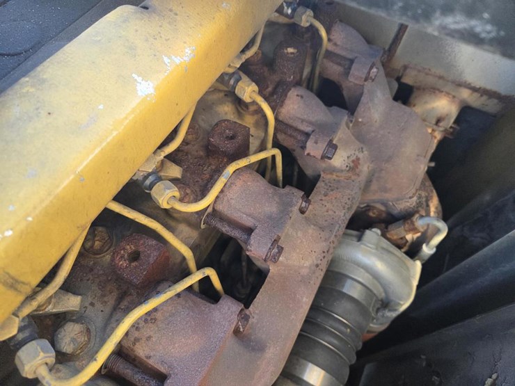 2012-deere-160d-lc-image-40