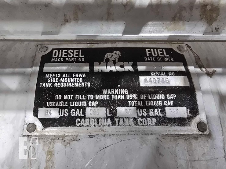 2000-mack-ch613-image-20