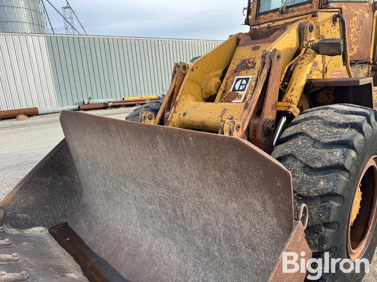 1980-caterpillar-930-image-12