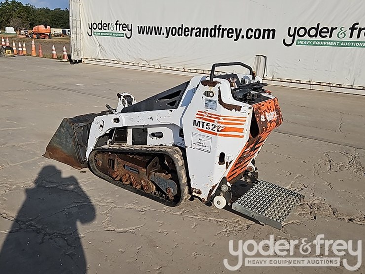 2008-bobcat-mt52-image-4