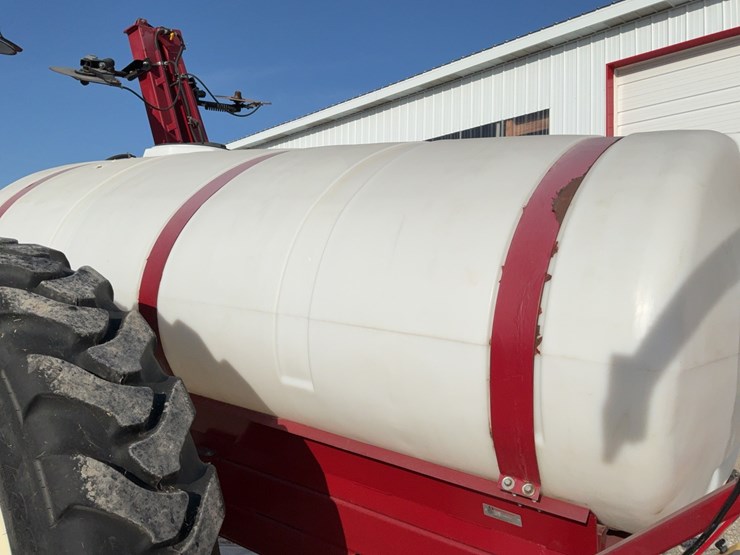 loftness-fs800-fertilizer-spreader-image-69