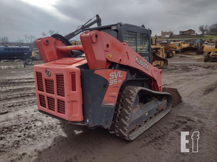 2019-kubota-svl95-2s-image-42