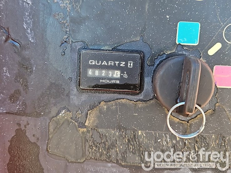 2013-jlg-400s-image-22