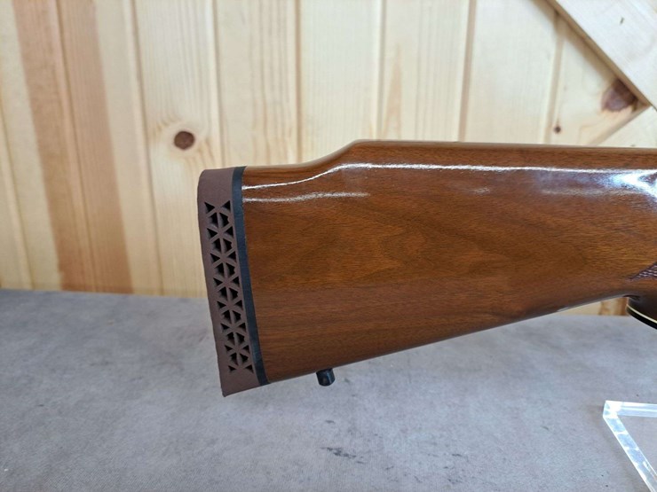 remington-model-700-.30-06-bolt-rifle-image-2