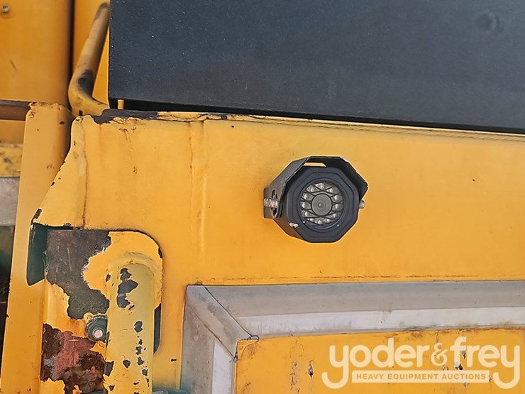 2005-volvo-a30-image-17