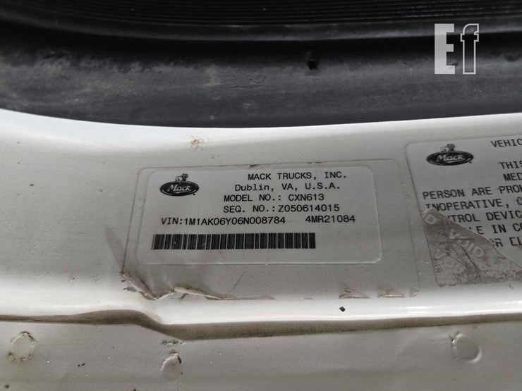 2006-mack-vision-cxn613-image-29