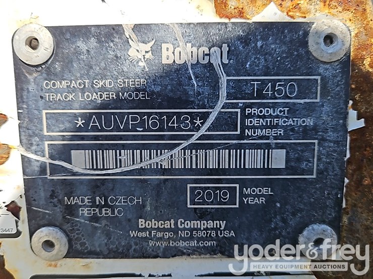 2019-bobcat-t450-image-31