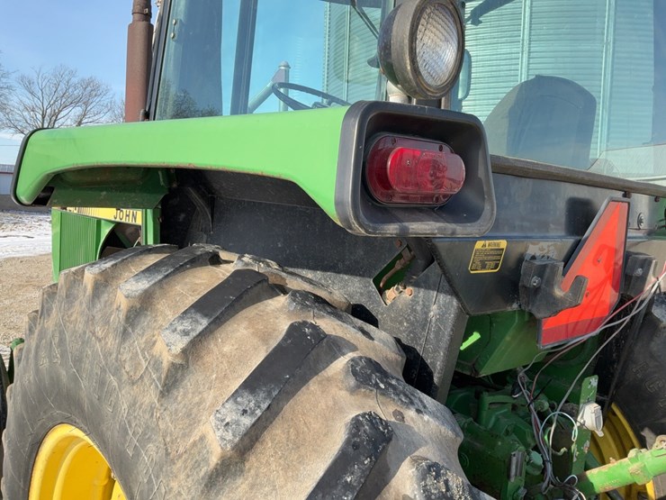 1980-john-deere-4440-image-30