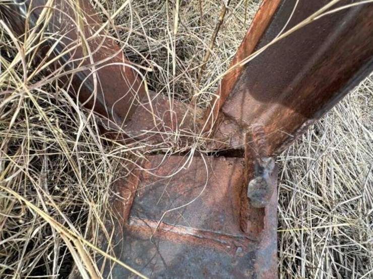 3-graves-hay-forks-&-hay-trailer-image-8