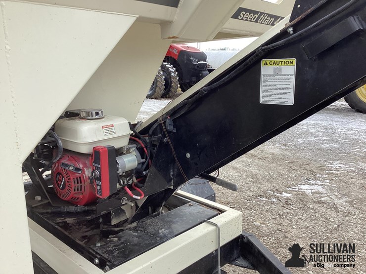 2010-meridian-titan-4se-image-19