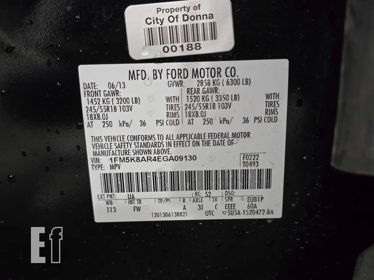 2014-ford-explorer-image-21