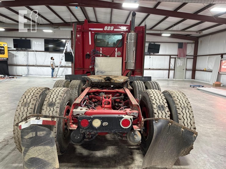 2006-kenworth-t800-image-6