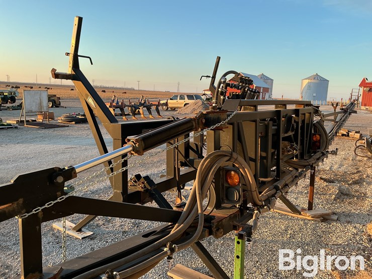 schaben-81’-folding-sprayer-boom-image-10