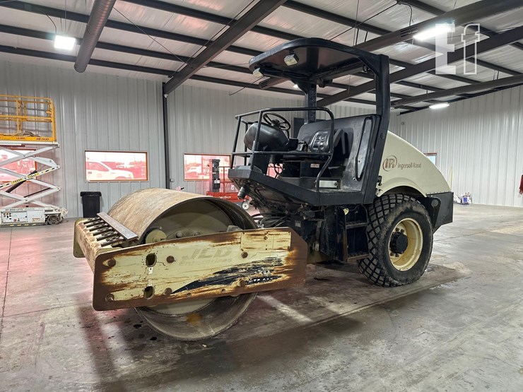 ingersoll-rand-sd70d-image-1