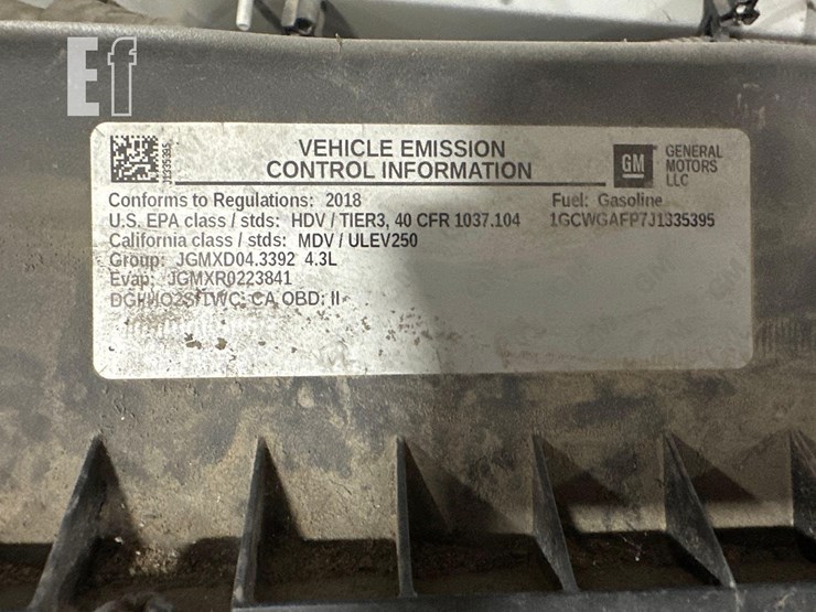 2018-chevrolet-express-2500-image-22