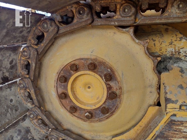 2020-deere-450k-image-23