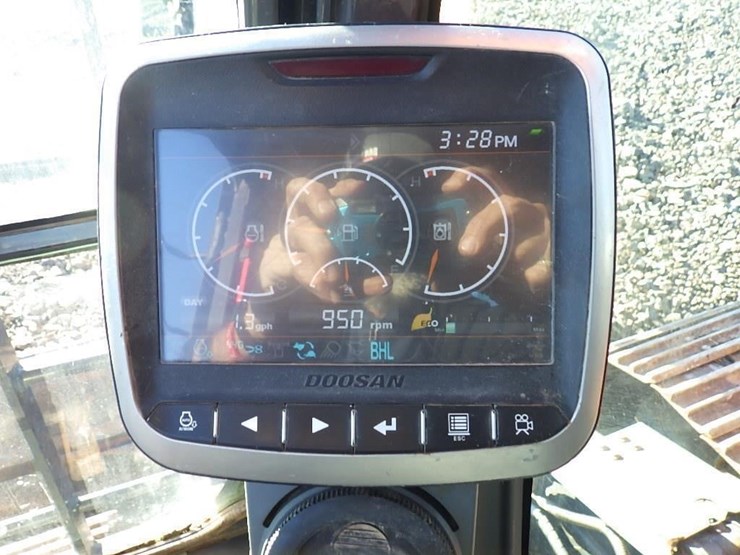 doosan-dx140-lc-5-image-36