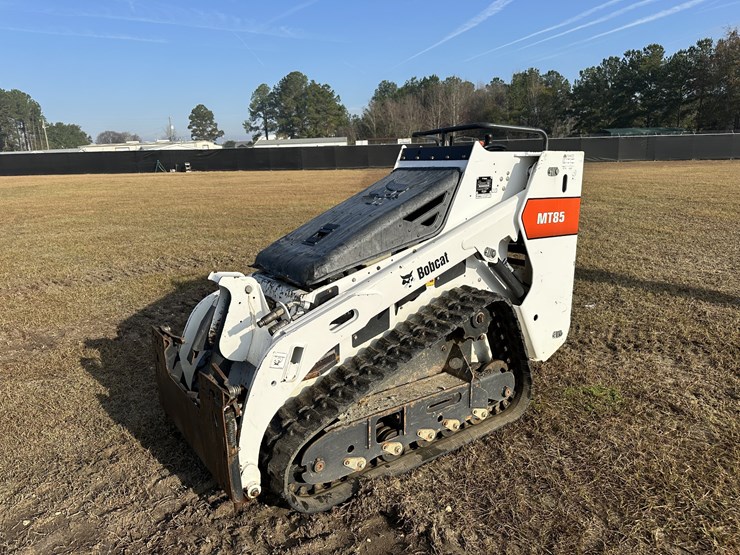 2020-bobcat-mt85-image-1