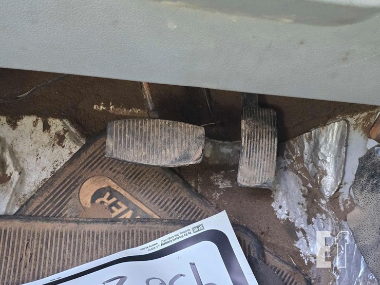 2012-ford-f550-image-11