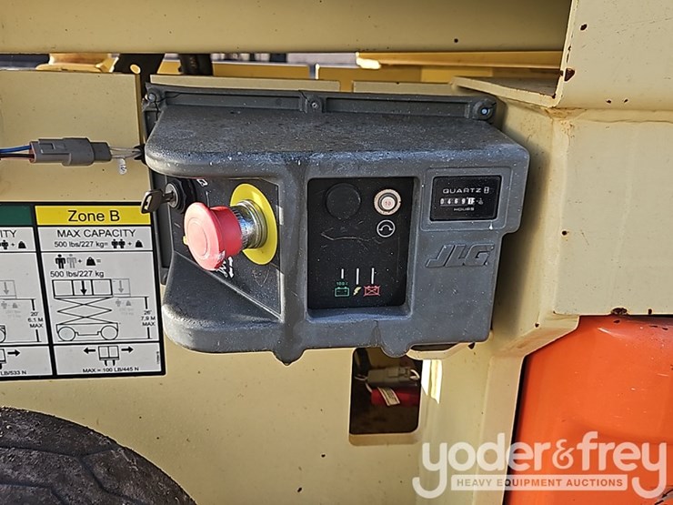 2016-jlg-2632es-image-13