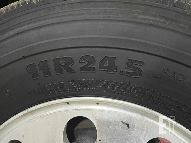 2005-mack-vision-cxn613-image-23