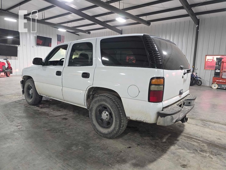 2006-chevrolet-tahoe-image-4