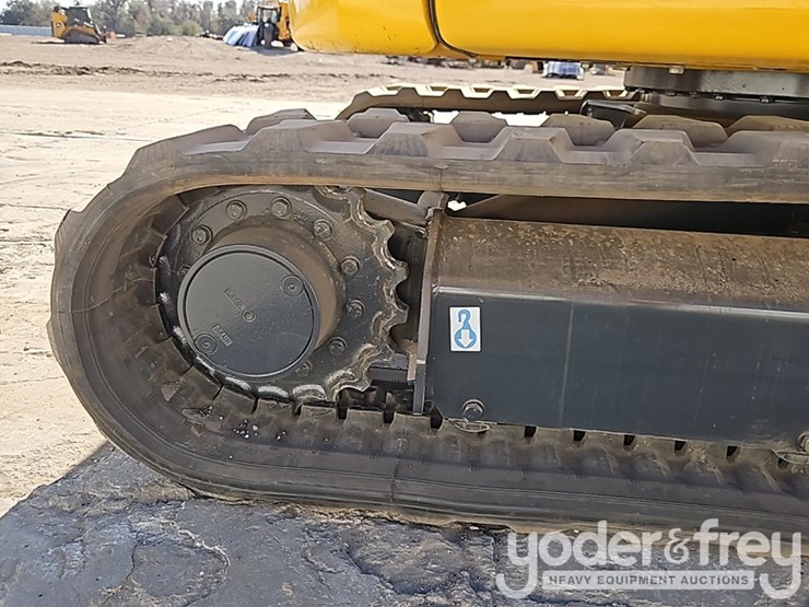 2024-komatsu-pc55mr-image-9