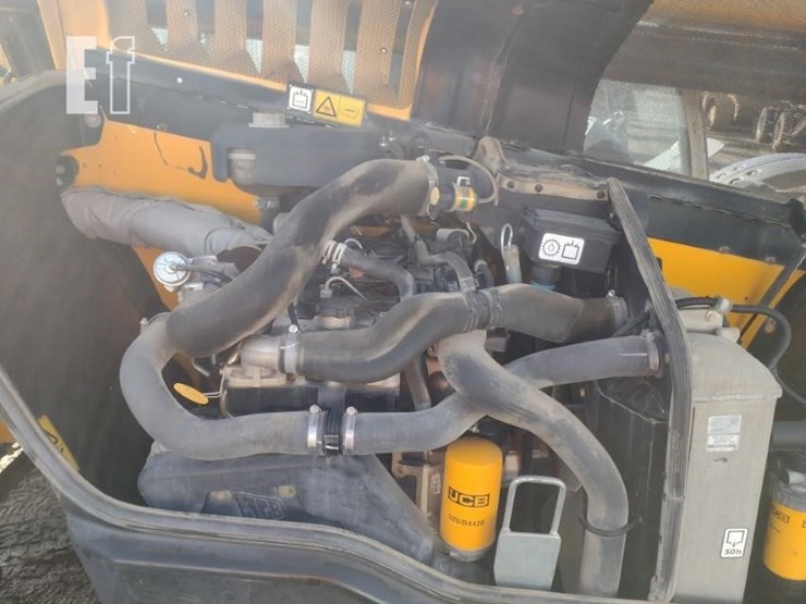 2017-jcb-510-42-image-25