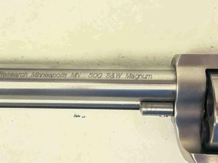 magnum-research-revolver-image-4