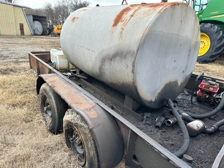 #38411-•-550-gal-12'-s/a-fuel-trailer-image-19