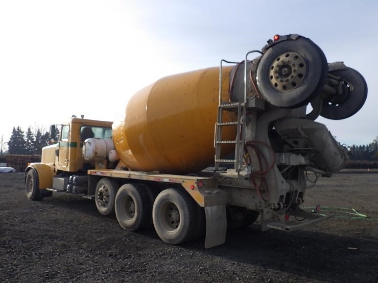 2001-peterbilt-357-image-7