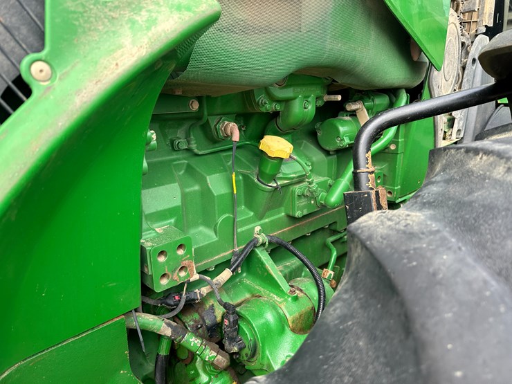 2010-john-deere-8345r-image-53