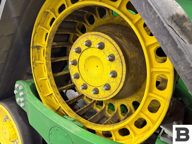 2021-john-deere-9620rx-image-103