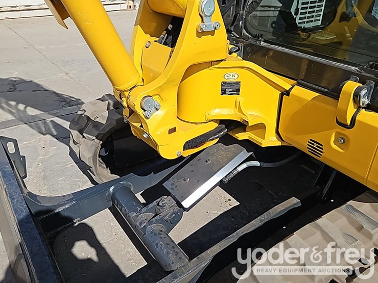 2024-komatsu-pc55mr-image-21