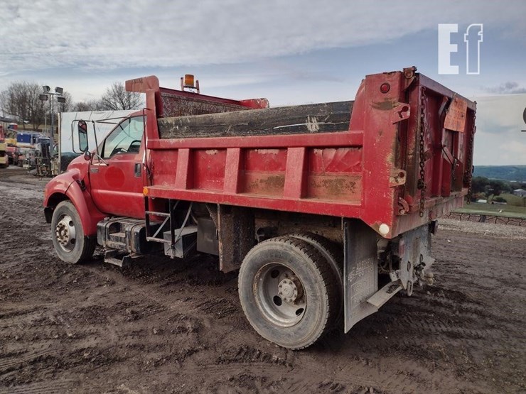 2003-ford-f650-image-34