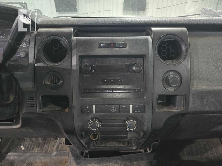 2013-ford-f150-image-13