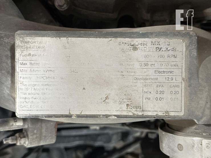 2018-kenworth-t680-image-27