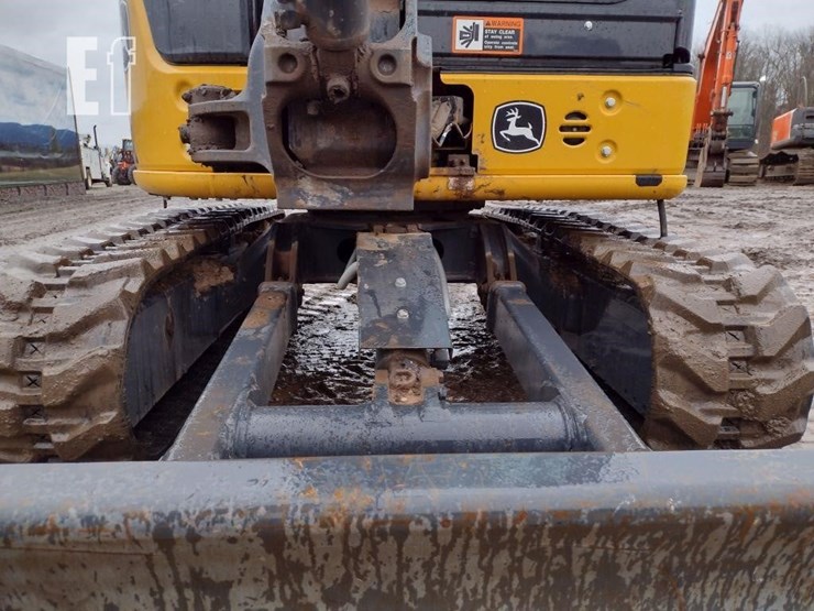 2023-deere-30g-image-22