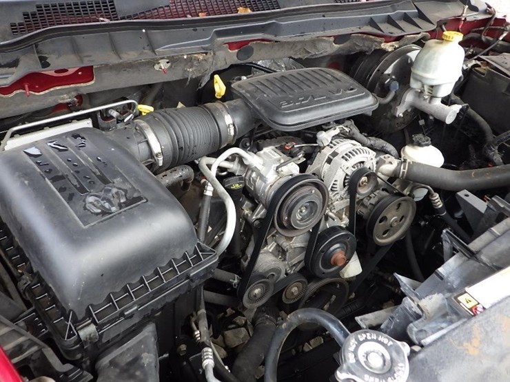 2011-dodge-ram-1500-image-10