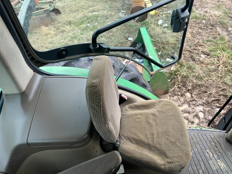 2010-john-deere-8345r-image-63