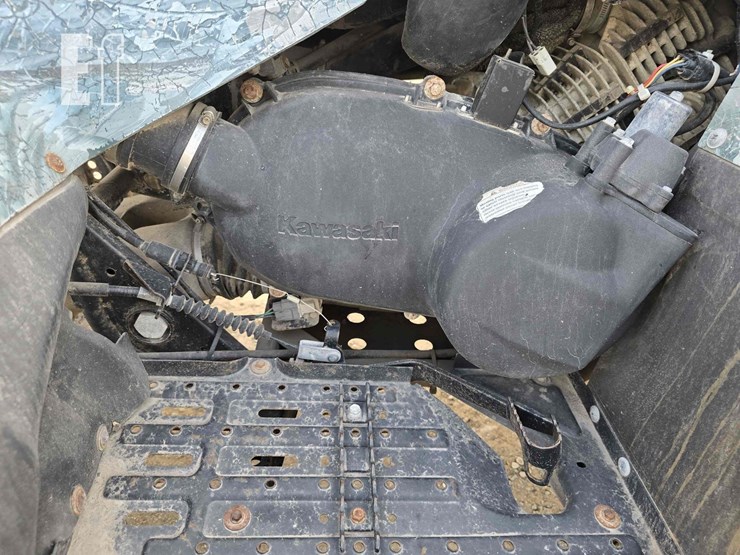 2009-kawasaki-kvf360-image-14