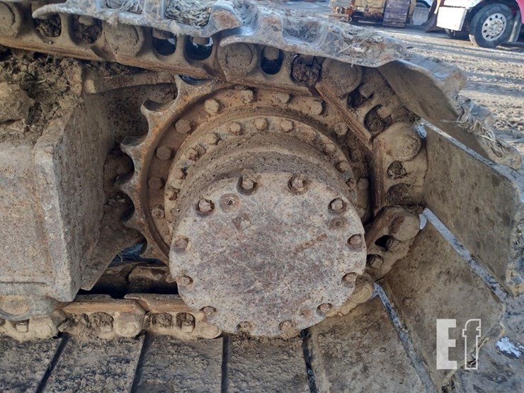 2000-deere-270c-lc-image-27