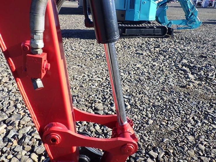 yanmar-vio35-2-image-21