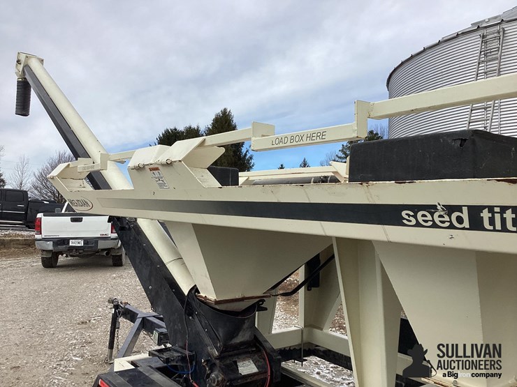 2010-meridian-titan-4se-image-17