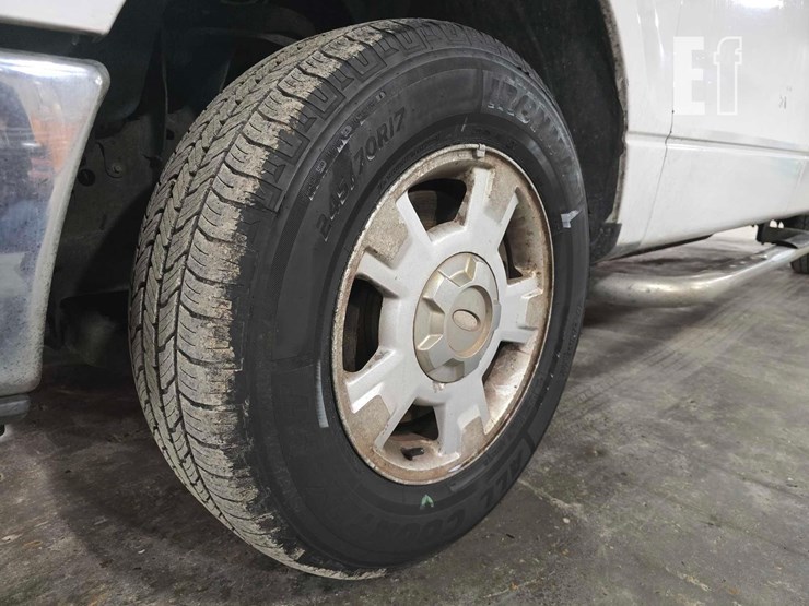 2013-ford-f150-xlt-image-27