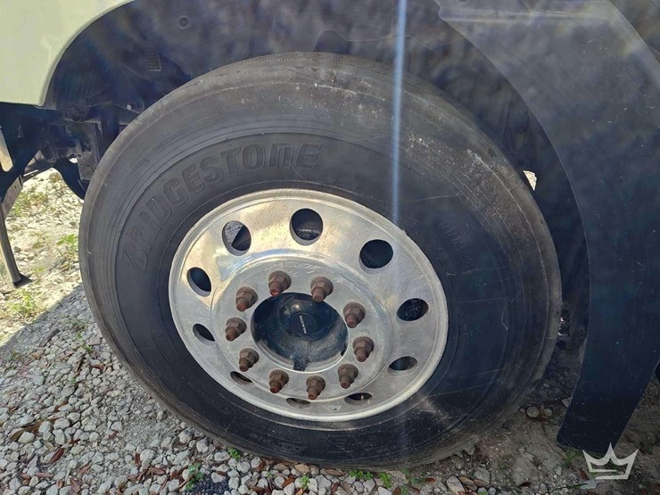 2022-mack-anthem-t/a-wet-kit-day-cab-truck-tractor-image-42