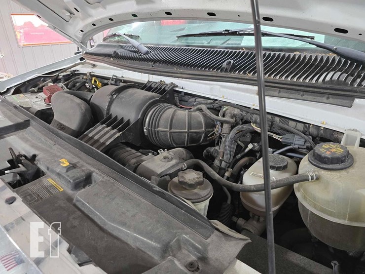 2019-ford-e350-sd-image-19