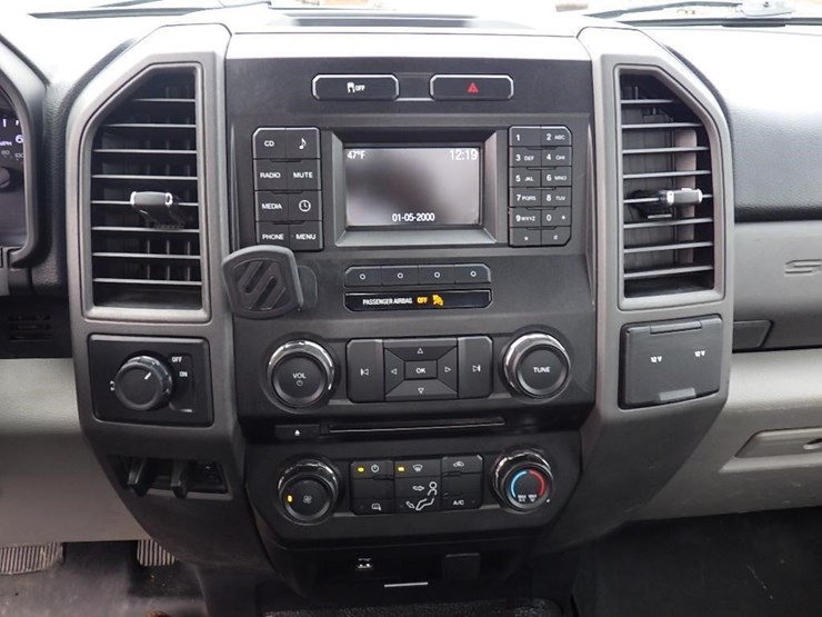 2017-ford-f250-image-24